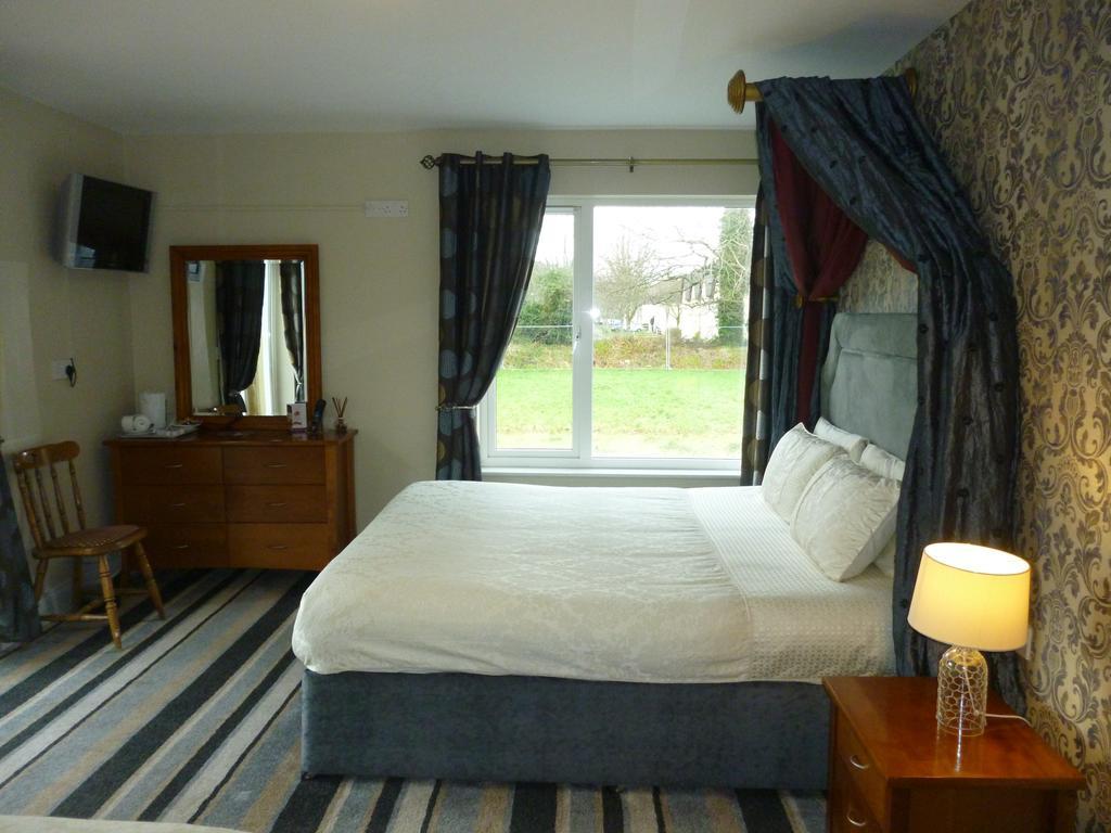 Killarney Inn Екстериор снимка